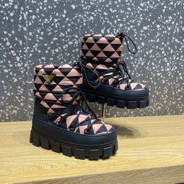 Topkwaliteit nylon plaque enkel ski snow laarzen slip-on dikke bootie ronde teen moon boot dames ontwerper mode vatschoenen fabrieksschoenen schoenen