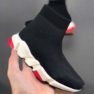 Topkwaliteit Paris Kid Sock Shoes Sneakers Speed ​​Boy Girl Runners Trainers Brei Socks Triple S Boots Runner Kisd Shoes Size257Z