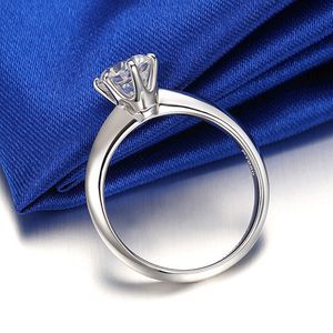 Topkwaliteit Peacock Star 1 CT Ronde Cut Gemaakte diamantring Solid 925 Sterling Silver Wedding Anniversary Engagement Sieraden