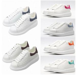 Top qualité plate-forme hommes femmes chaussures de sport noir triple blanc reflètent laser multi couleur queue argent Sequin bleu profond mode hommes baskets