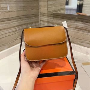 Bag de la haute qualité en cuir en cuir Cleo Tote Brackaged Tote Nylon Luxury Designer Man Femmes Crossbody Sacs Hobo Handbags Fashion Totes 959