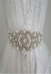 Perla de diamantes de imitación de alta calidad 100 cinturón nupcial de mano pura cinturón de boda perlas de cuentas de lujo fajas de boda 2019 53625cm D62189197130122