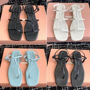 Top qualité en peau de mouton lettre logo simple sandale plate diapositives bride à la cheville orteils ouverts chaussures habillées plates sandales plates de luxe pour chaussures pour femmes chaussures d'usine
