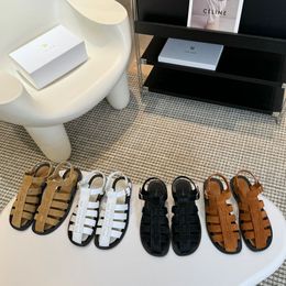 Estilo simple de alta calidad Las sandalias de la fila Toboganes zapatos planos de gamuza Sandalia de liquidación de lujo Sandalia para mujeres