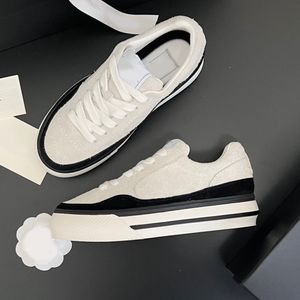 Top de qualité petite chaussure blanche plate-forme en cuir chamois chaussures panda designer chaussures décontractées hommes sneakers baskets classiques rayures basse chaussure en cuir réel