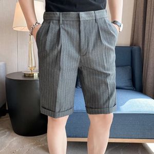 Top de qualité Sumon Longueur à rayures SHORTS HOMMES Vêtements de vêtements Business Formal Wear Slim Fit Casual Straight Short Homme 29-36 240403