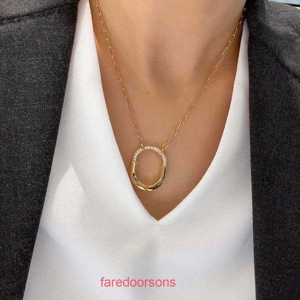 Collier Tifannissm de qualité supérieure pour femmes, boutique en ligne, collier en matériau doré, plaqué coloré, accessoires tendance, haute qualité