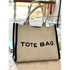 Topkwaliteit TOTE BAG Designer Totes Damestassen Handtassen Nylon Canvas Lederen Outfit Crossbody Boodschappentas Grote Casual Strandschoudertassen Portemonnees Zwart 3 Maat 9563