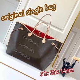 Sacs fourre-tout de qualité supérieure Sac de shopping de haute qualité Designer de luxe Mode femme grand volume une épaule sac à main style classique zéro portefeuille deux en un