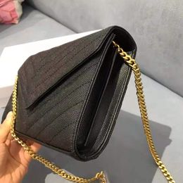 Top qualité femmes aéroport messager sac sous les bras sacs à bandoulière simples plaine en cuir véritable paillettes polyvalent moraillon dur rabat poche bandoulière sac à main MM taille noir