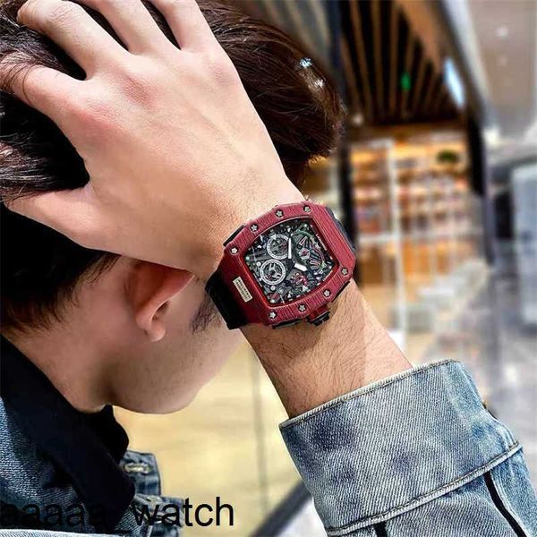 Top RicharMill Relojes 10 marcas de lujo Concepto de agujero de gusano Moda para hombre En forma de barril Cuarzo hueco Tendencia Gas tritio Fábrica suiza ZF