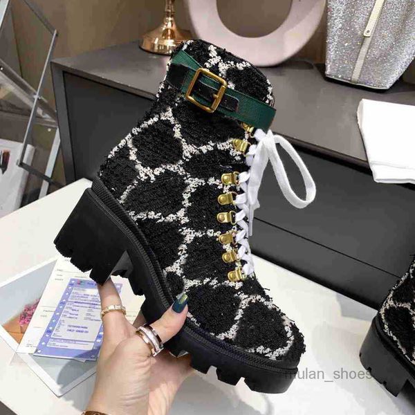 Top Vente Martin Boot Cheville Bottes Chaussures Mode Dames Sylvie Série Ruban Décoré Cuirs Femmes Bande De Cuir Brodé Top Designer De Luxe Femme Hiver 2023