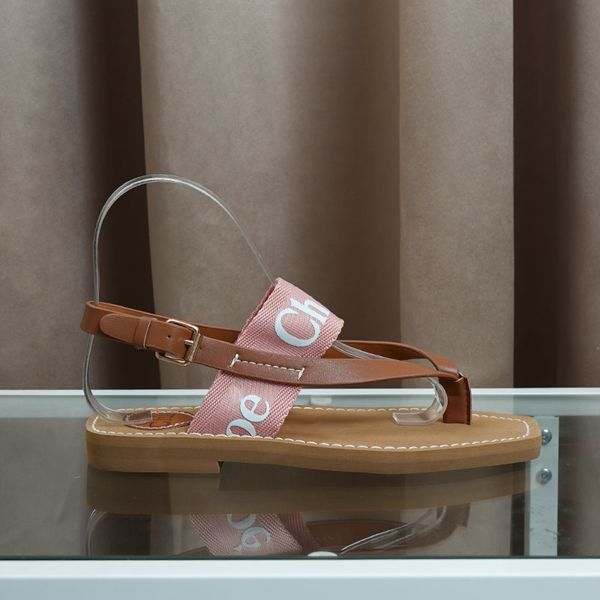 Sandalias superiores Chanclas con cintas y letras Sandalias de ocio de playa rojas en línea para mujer Zapatos de gran tamaño