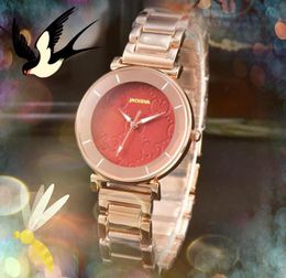 Top vente cool petit cadran d'abeille montres de créateurs mouvement à quartz argent robe en or dame bracelet en cuir en acier inoxydable fille mère montre-bracelet montre de luxe cadeaux