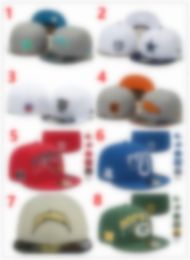 Los más vendidos de los hombres Foot Ball Fitted Hats Moda Hip Hop Sport On Field Football Full Closed Design Caps Cheap Men's Women's Cap Mix H2-6.9