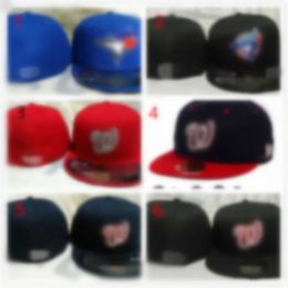 Top Vente One Piece Nouveau arrivé Summer Reds lettre Casquettes de baseball toucas gorros hommes femmes Cincinnati Casual Sport de plein air Chapeaux ajustés entièrement fermés