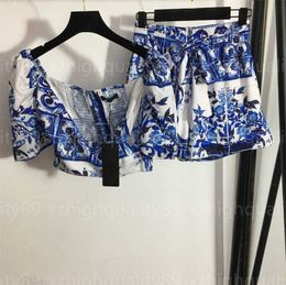 Top Shorts Conjunto de dos piezas Verano Fresco Ropa para mujer Celadon Print Sexy Slim Strapless Tops Tie Belt Cintura elástica Pantalón corto Moda Mujeres guapas 55