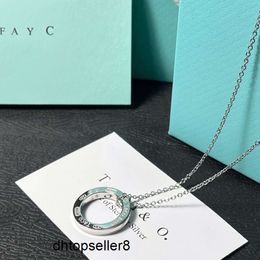 Top Collier pendentif plaqué argent de haute qualité, chaîne avec lettres en forme de cœur, mode d'été, nouveaux bijoux, collier, accessoires de Style jeune, cadeau, vente en gros de bijoux