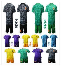 TOP Espagne 2020 Gardien de but de football Kit domicile 1 DE GEA 13 ARRIZABALAGA Uniformes de Coupe d'Europe Vêtements de football pour hommes et enfants 8592453