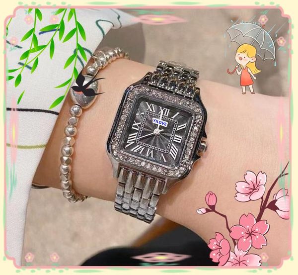 Top Square Roman Lovers Femmes petites montres Élégant Tank Series Horloge quartz batterie puissance en acier inoxydable diamants anneau Ultra Mince Montre-Bracelet Accessoires Cadeaux