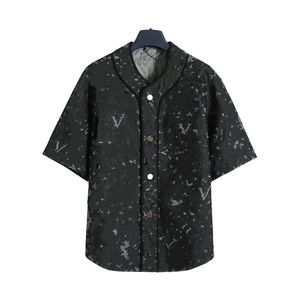 Top zomer volledige afdruk denim honkbal shirt licht luxe ontwerp mannen en vrouwen dagelijks woon -werkkleding een must have item