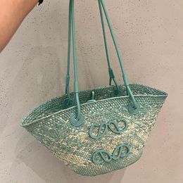 Top Tote tas Handgemaakte handtas Gradiënt Stro zomer Strandtas Womens Big Vine Gevlochten Mand Schoudertas bakken portemonnee Grote geweven designer boodschappentas laag we merk