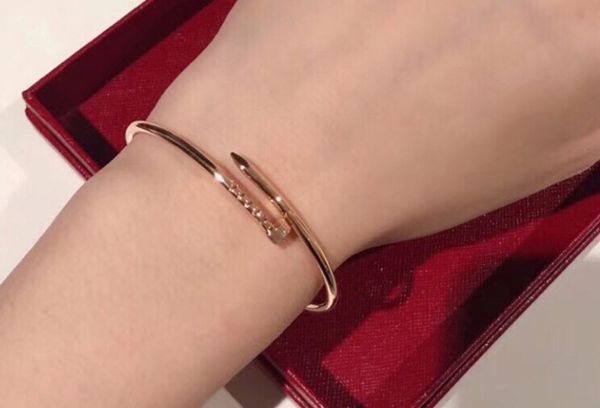 Bracelet Top Trend pour femmes cadeaux de luxe datant des bracelets de couple de mode pour hommes accessoires de livraison