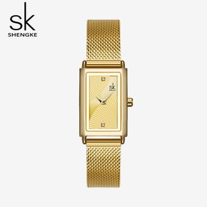 Top Oekraïne -ontwerper Ladies Watches Quartz Automatisch casual gouden horloges eenvoudige stijl 001 Watch Birthday GIF A3