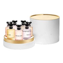 Top Valentijnsdag Parfum Geschenkdoos Pak Keulen Vents 10ml 7 stks Set Rose Dans Apogee Man Woman Geur Symphony Spray Lady Long Last Fast Ship 362