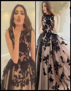 Top Vintage Prom -jurken 2016 Zwarte Appliques Champagne Jewel mouwloze vloerlengte formele Tule Party -jurken4848494