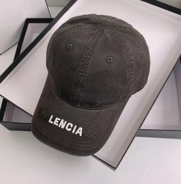 Gorra de béisbol de mezclilla lavada superior Bordado de letras Marca de moda Gorras con visera