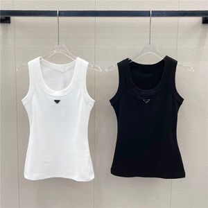 Top White Women Crop Embroderie Sexy Womens T-shirts Knits Knits réguliers Sport Cropped Top Tops Top Woman Yoga Tees Designer Tops Color Vest L