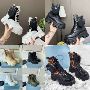 Top Femmes Designers Bottes Cheville Martin Boot Pocket Noir Bootss Nylon Chaussures Militaires Inspiré Bottes De Combat Avec boîte Taille 35-45