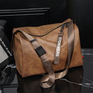 Top Women Men Sac Sac à bandoulière Crossbody Band Fashion Luxury Designer Pu Leather Male Business Messenger Messenger Sacs For Boys Girls Backpack