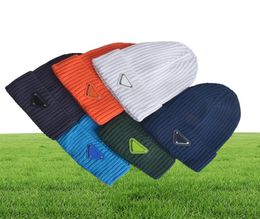top1 Luxury beanies Hight quality men and women Wool knitted hat classical sports skull caps womens High end casual gorros Bonnet 8525866