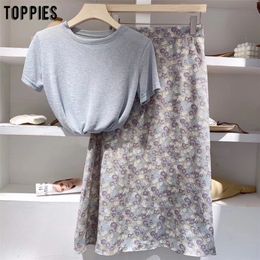 Toppies 2020 Conjunto de dos piezas de verano Conjuntos cortos para mujer Tops de lino de algodón Faldas de gasa Estampado floral LJ201117