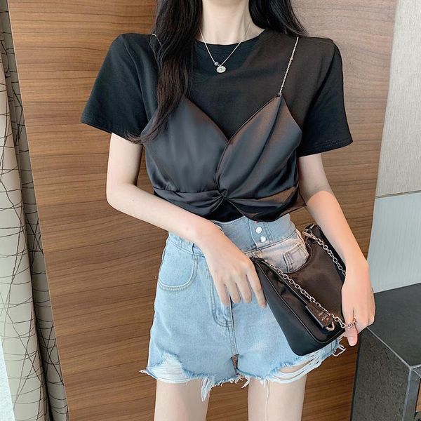 Tops Tees Vêtements pour femmes Été Casual Korean Chic Slim Black O Neck Short Sleeve Fake Two Piece T-Shirts Sexy Camisole Top 210429