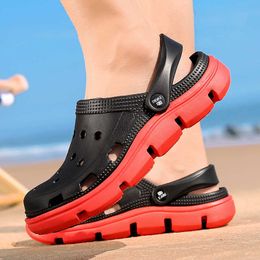 TopSelling sabots luxe 2022 plate-forme classique pantoufle décontracté été jardin chaussures d'eau unisexe plage hommes sandales célèbre marque Designer