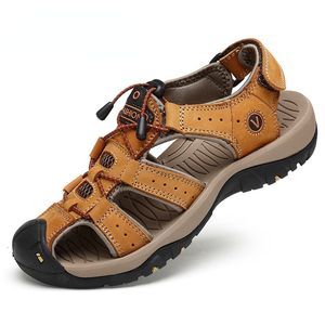Topselling hoge kwaliteit ademend mannen sneakers nieuwe zomer ourdoor wandelen aqua schoenen lederen sandalen maat 38-48 beroemde merkontwerper