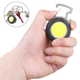 Torches zaklampen Werklicht Mini LED Pocket Keychains USB oplaadbaar voor buitenkamperen Kleine draagbare kurkentrekker L221014