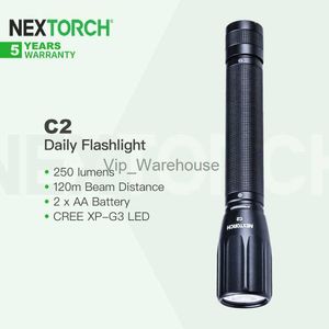 Torches Nextorch C2 lampe de poche domestique Simple utile étanche Anti-impact 120M Distance de faisceau en aluminium de qualité aérospatiale EDC HKD230902