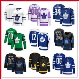 Toronto Maple Custom Leafs hockeytruien 17 Wendel Clark 13 Mats Sundin 93 Doug Gilmour 90 Ryan O'reilly 19 Calle Jarnkrok 78 TJ Brodie Mic 6516