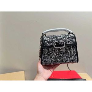 Sac fourre-tout haute définition mini diamant chaud incrusté avec couverture à feuille à basculement unique Crystal Crystal Portable Small Square