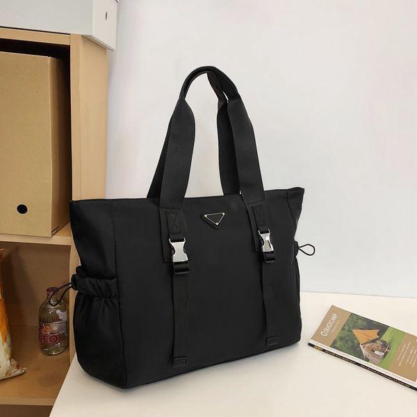 Sacs fourre-tout grands sacs d'épaule féminins noirs à grande taille bacs décontractés de qualité nylon crossbody sac de voyage