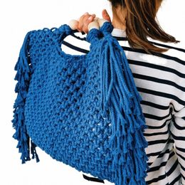 Tassen Grote Capaciteit Luxe Designer Handtas Voor Vrouwen 2023 Nieuwe Breien Kwastje Kralen Versieren Portemonnee Dames Strandtas L2MC #