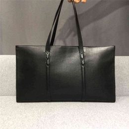 Tote S Bags célèbre designer ZV Great Capacité décontractée décontractée de haute qualité Real Cuir Bag Messenger Fashion Femmes sacs à main 0804 2209