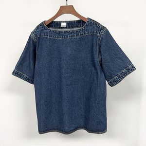 Toteme boothals denim shirt top / silhouette midi rokpak voor vrouwen