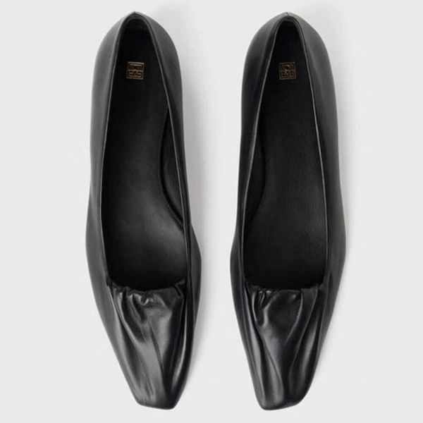 Chaussures de créateurs tomemaires Chaussures pures noires peu profondes