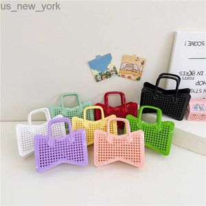 Totes 2023 New Children's Lovely Jelly Bag Butterfly Messenger Holiday Beach Bolsas Mini Monedero PVC Diseñador Guess Shopping Bolsos HKD230822