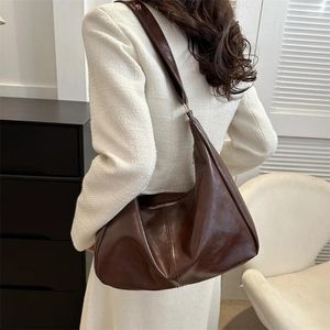 Totes 2024 Retro Crossbody Bode Dames trendy Koreaanse tote zacht casual meisje enkele veelzijdige grote capaciteit schouder